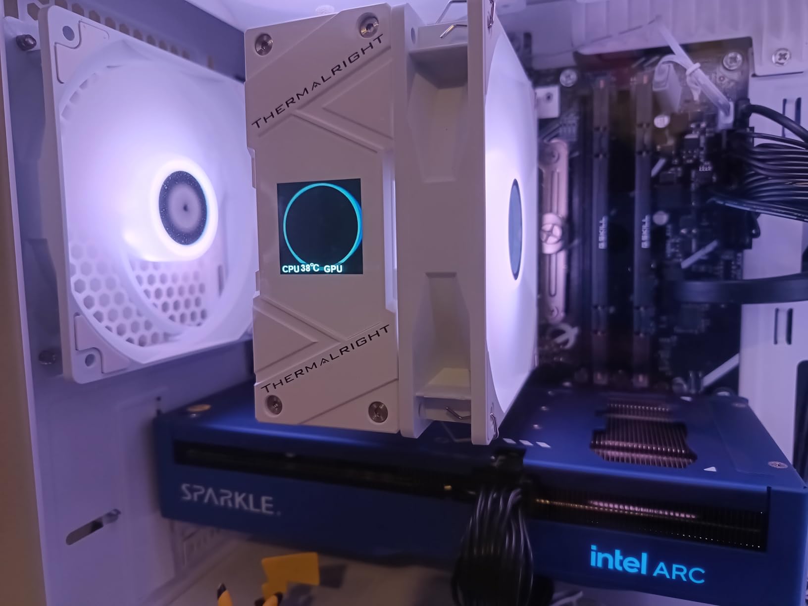 Sparkle Intel Arc B570 Guardian OC Graphics Card, 10GB GDDR6, Torn Cooling 2.0, Axial Fan, Breathing Light, Metal Backplate, SB570G-10GOC customer photo 1