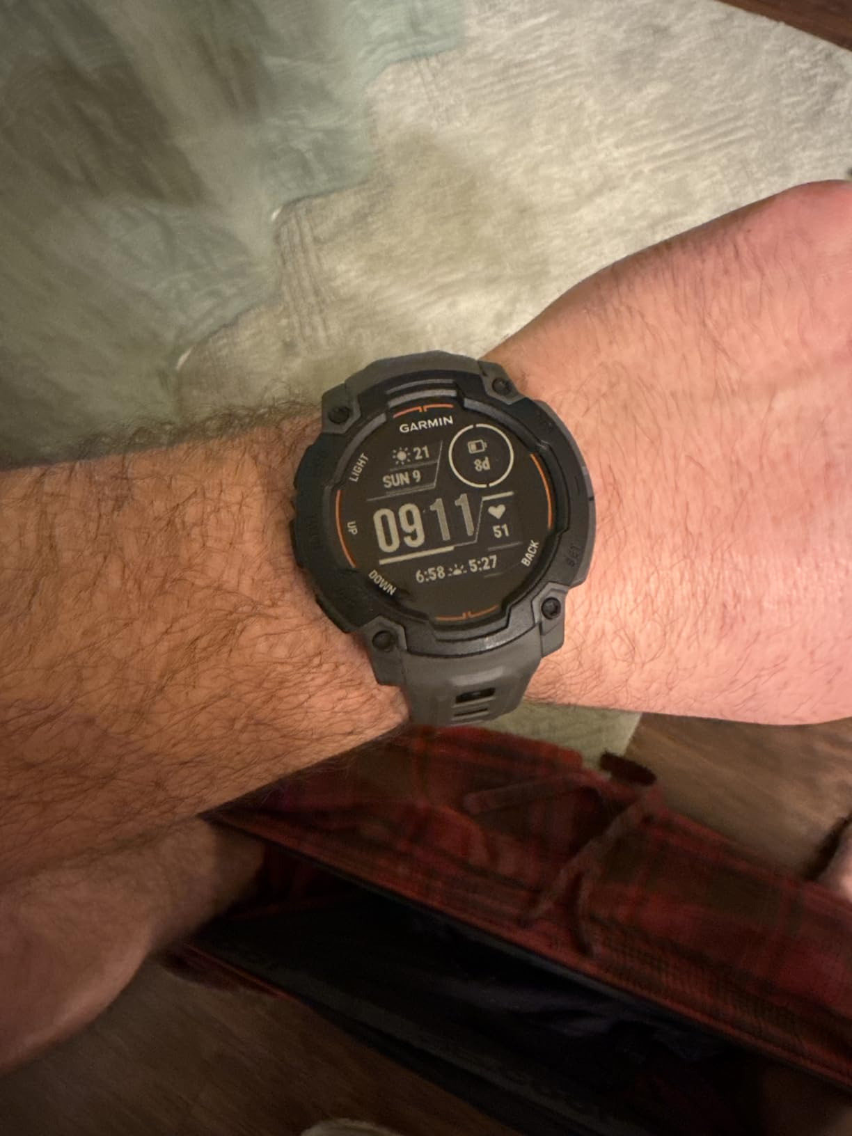 Garmin Instinct® E, Rugged GPS Smartwatch, 45mm, Charcoal customer photo 1