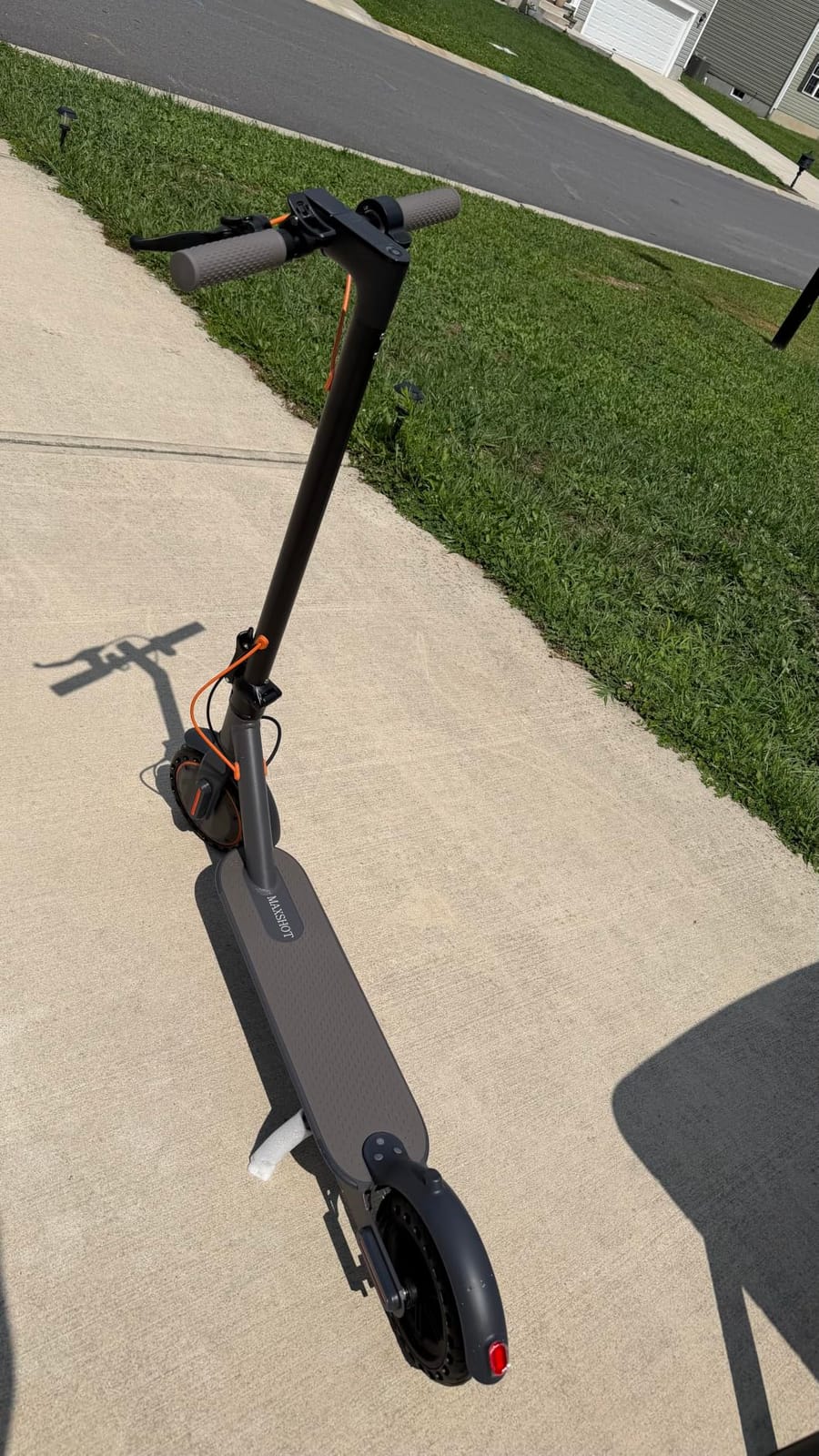 Maxshot Electric Scooter, 8.5