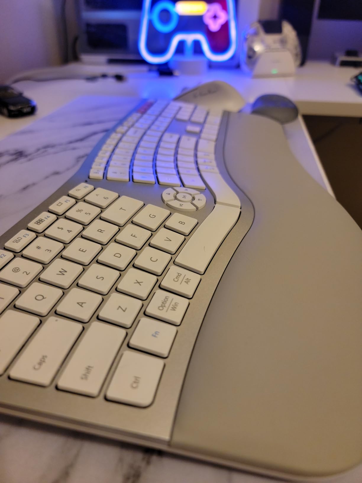 ProtoArc EKM01 Plus Wireless Ergonomic Keyboard Mouse Combo - Gray Black customer photo 1