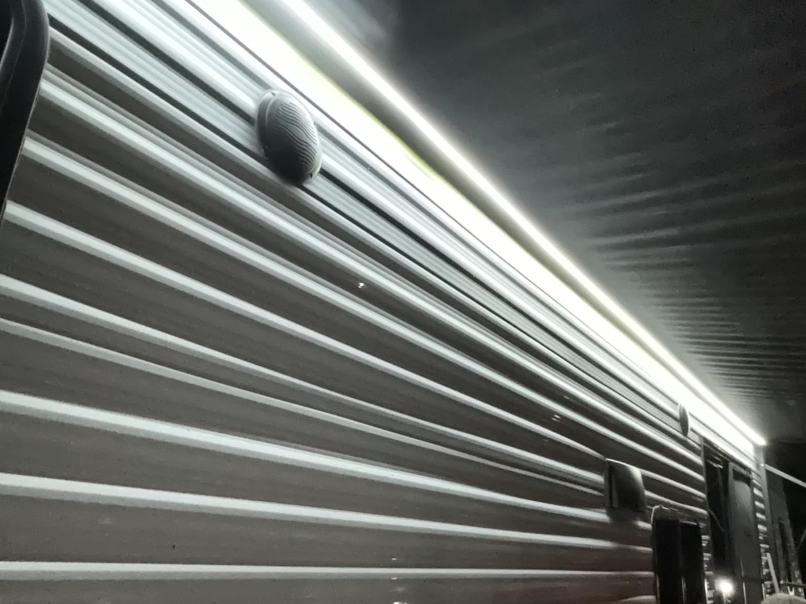 Gliztech RV Awning Lights 20FT, IP67 12V White COB Waterproof customer photo 2