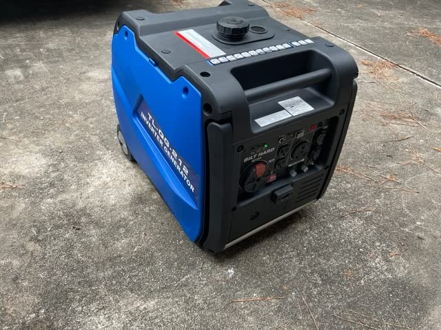 BILT HARD Gas Generator 2500W, 80cc 4 Stroke Quiet Inverter Generator with CO Sensor, Parallel Ready,120V AC Duplex Receptacle and 12V DC Output, Outdoor Generators for Camping, Home Use, 49-State customer photo 1
