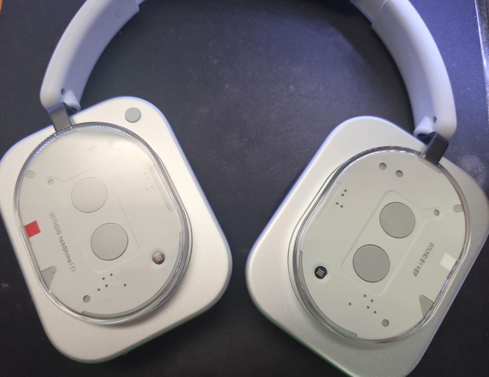 Nothing Headphone (1) Hybrid Active Noise Cancelling Headphones, Wireless Over-Ear Headphones with 6 Mics, 80Hrs Playtime, Hi-Res Audio, KEF-Tuned, Spatial Sound, Comfort Fit & Fast Charging White customer photo 2