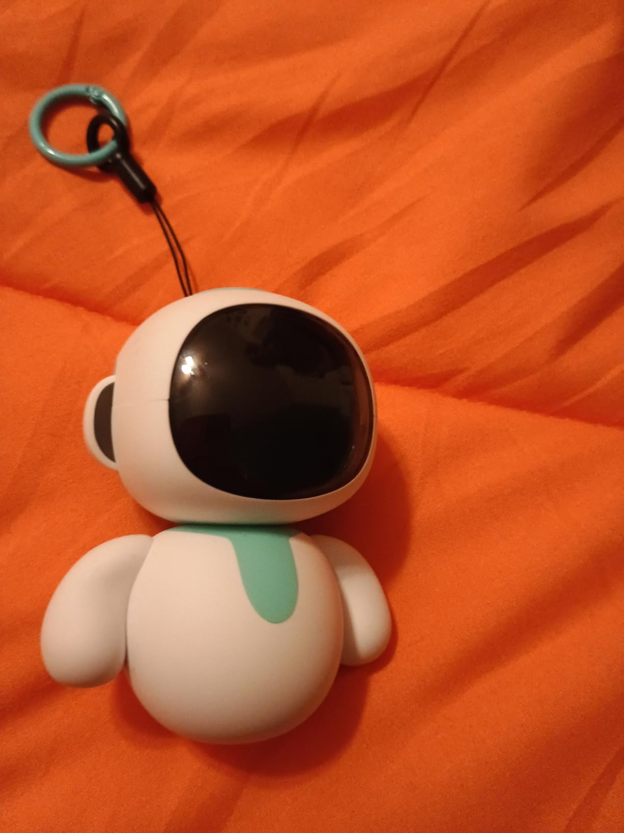 Eiliko – Your Tiny Companion Robot | AI Conversations, Expressive Faces & Living Personalities | Wearable Character Charm from the Eiliko Universe for Couples & Friends customer photo 1