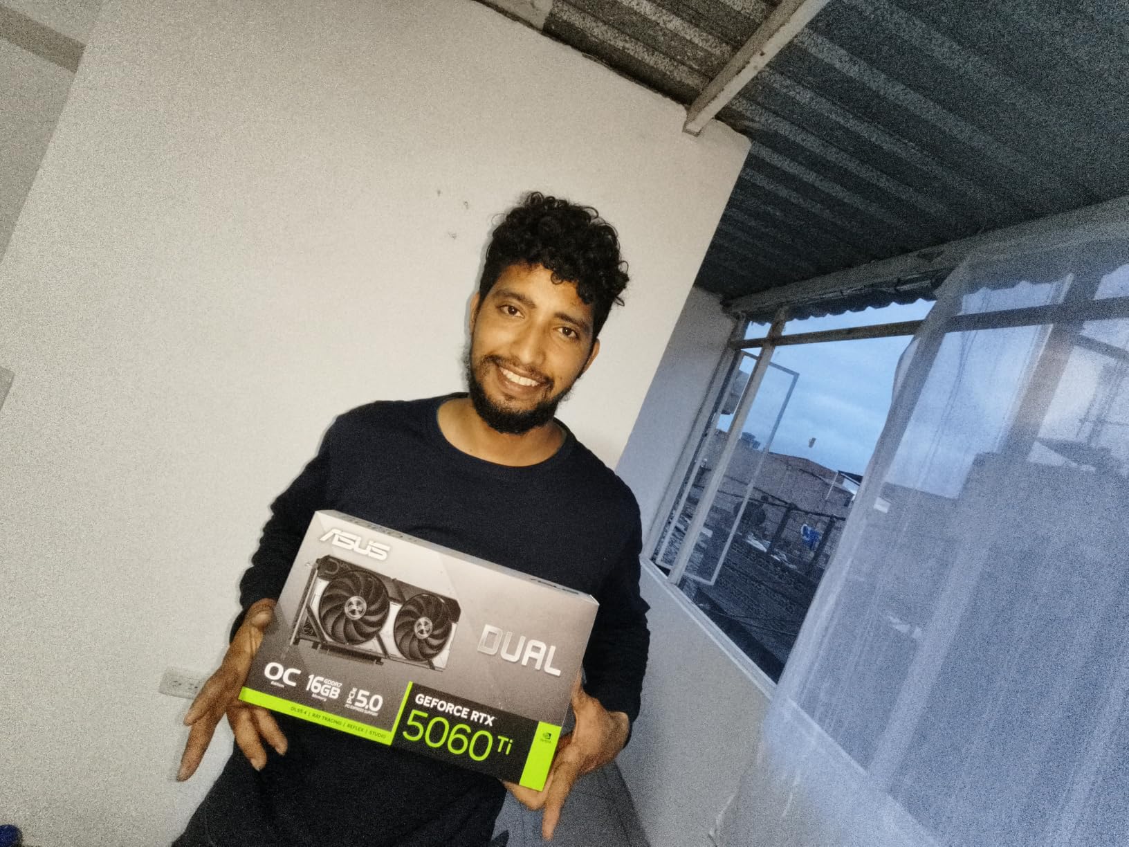 ASUS Dual GeForce RTX 5060 Ti 16GB GDDR7 OC Edition Gaming Graphics Card customer photo 1