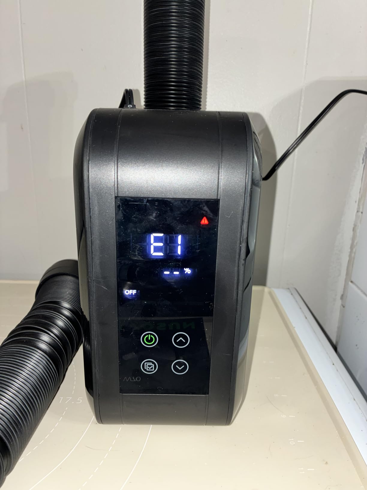 VIVOSUN AeroFlux 700W PTC Grow Tent Heater with Thermostat, APP & VPD customer photo 2