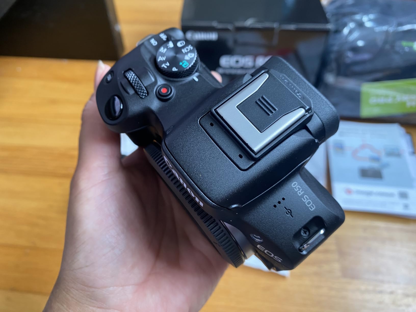 Canon EOS R50 Mirrorless Camera with 18-45mm Lens (5811C012) Bundle customer photo 1