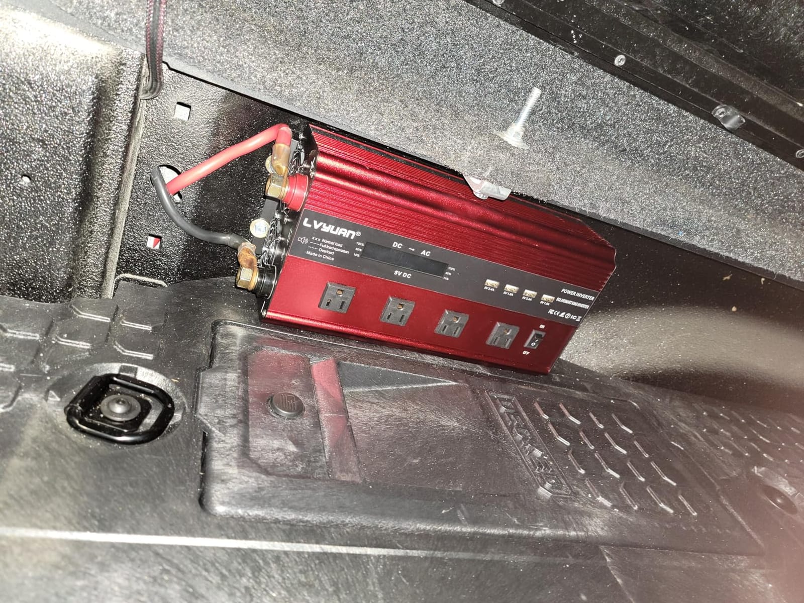 Cantonape 4000W Power Inverter 12V to 110V/120V DC to AC with LCD Display customer photo 1