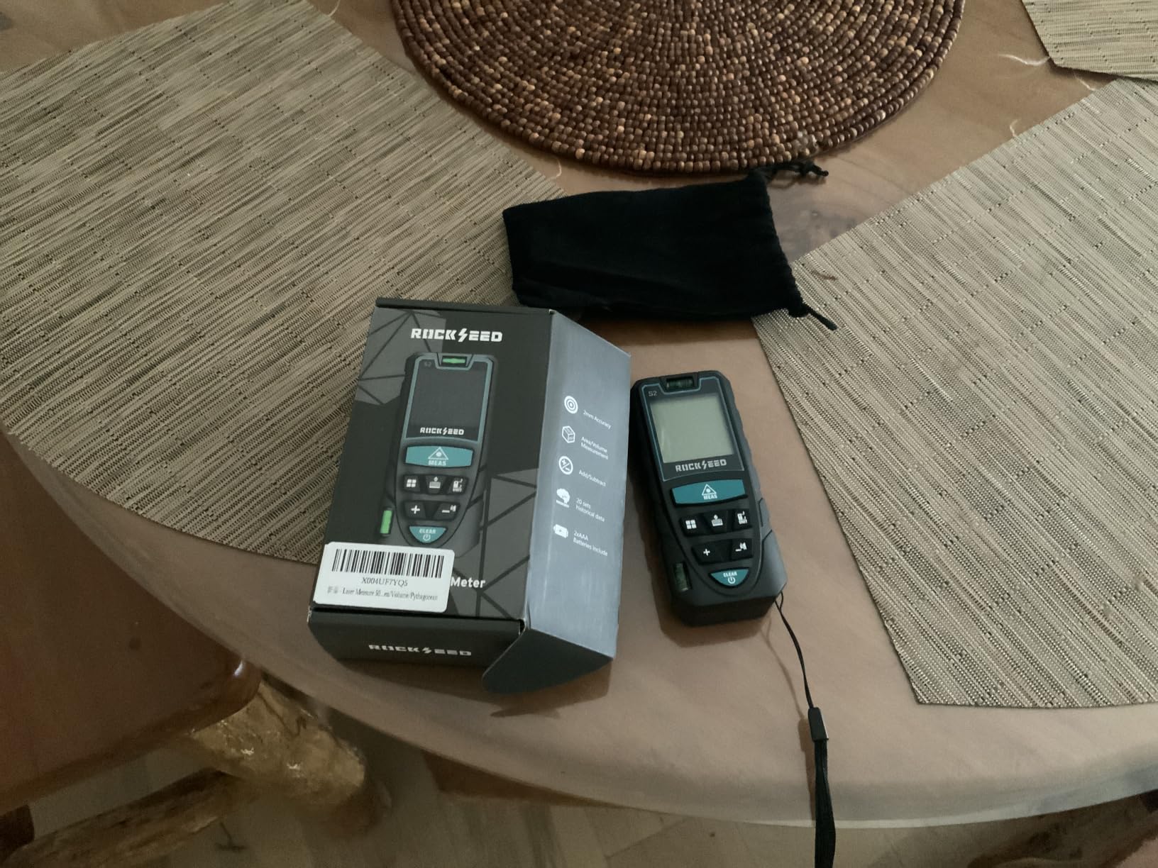 Laser Measure,RockSeed Digital Laser Distance Meter with 2 Bubble Levels,Portable M/in/Ft Unit Switching Backlit LCD and Measuring Distance/Area/Volume/Pythagorean customer photo 2