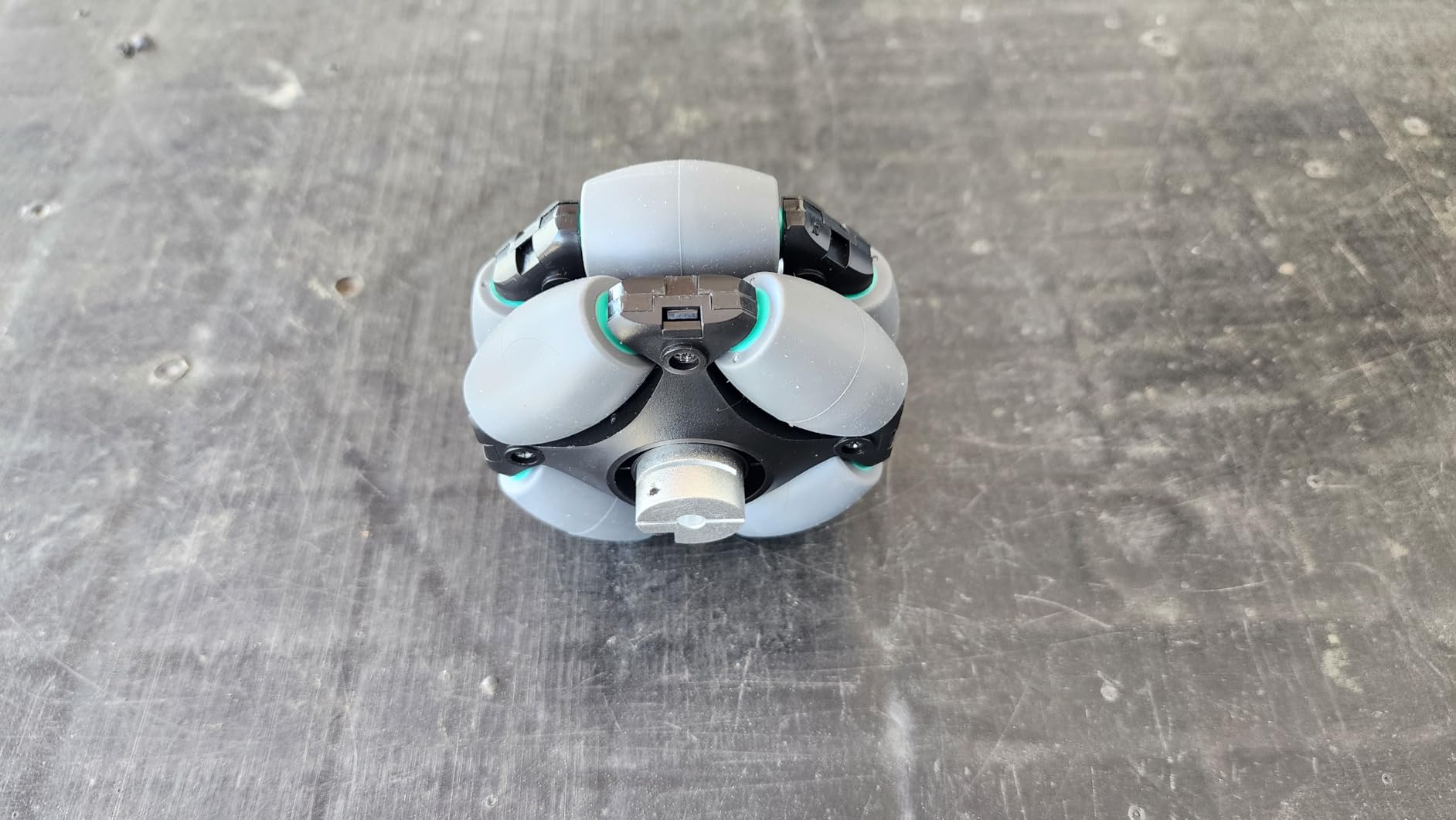 85mm Plastic Omni Wheel Rubber Tire Omni-Directional Movement Smart Car Tire with ID 5mm Coupling for Robot Wheels 1Pc customer photo 1