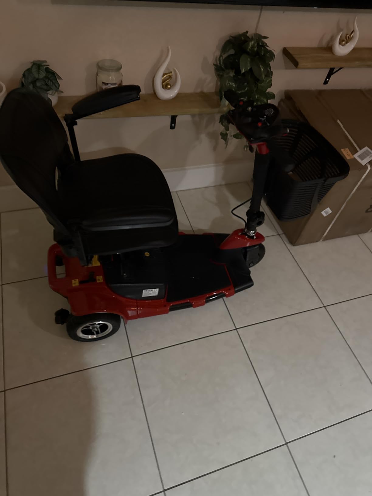 VEVOR Heavy Duty 3-Wheel Mobility Scooters for Seniors & Adults, 500lbs Capacity, 21.5 Miles 3-Speed Long Range, 1000W All Terrain Electric Recreational Scooter Wheelchair, 20° Max Climbing Capacity customer photo 2