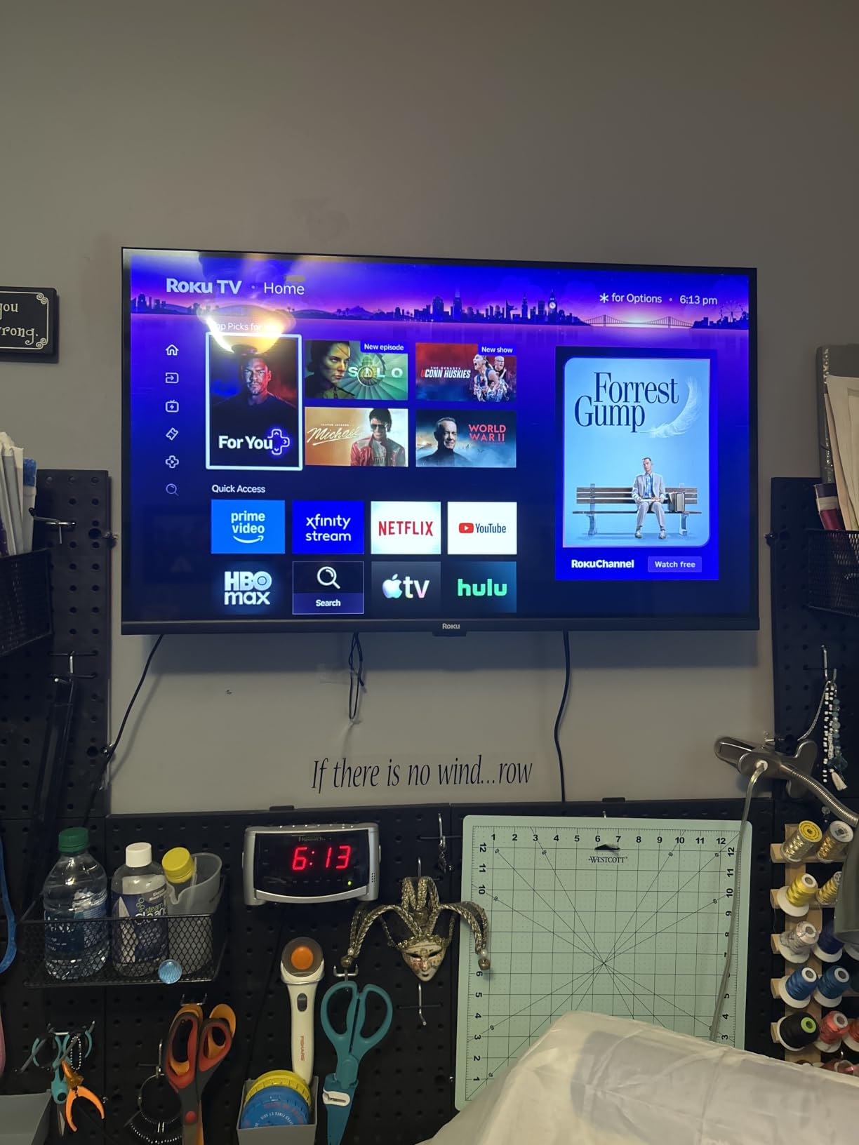 Roku 32-Inch Select Series Smart TV 2026-1080p Full HD TV - RokuTV customer photo 2