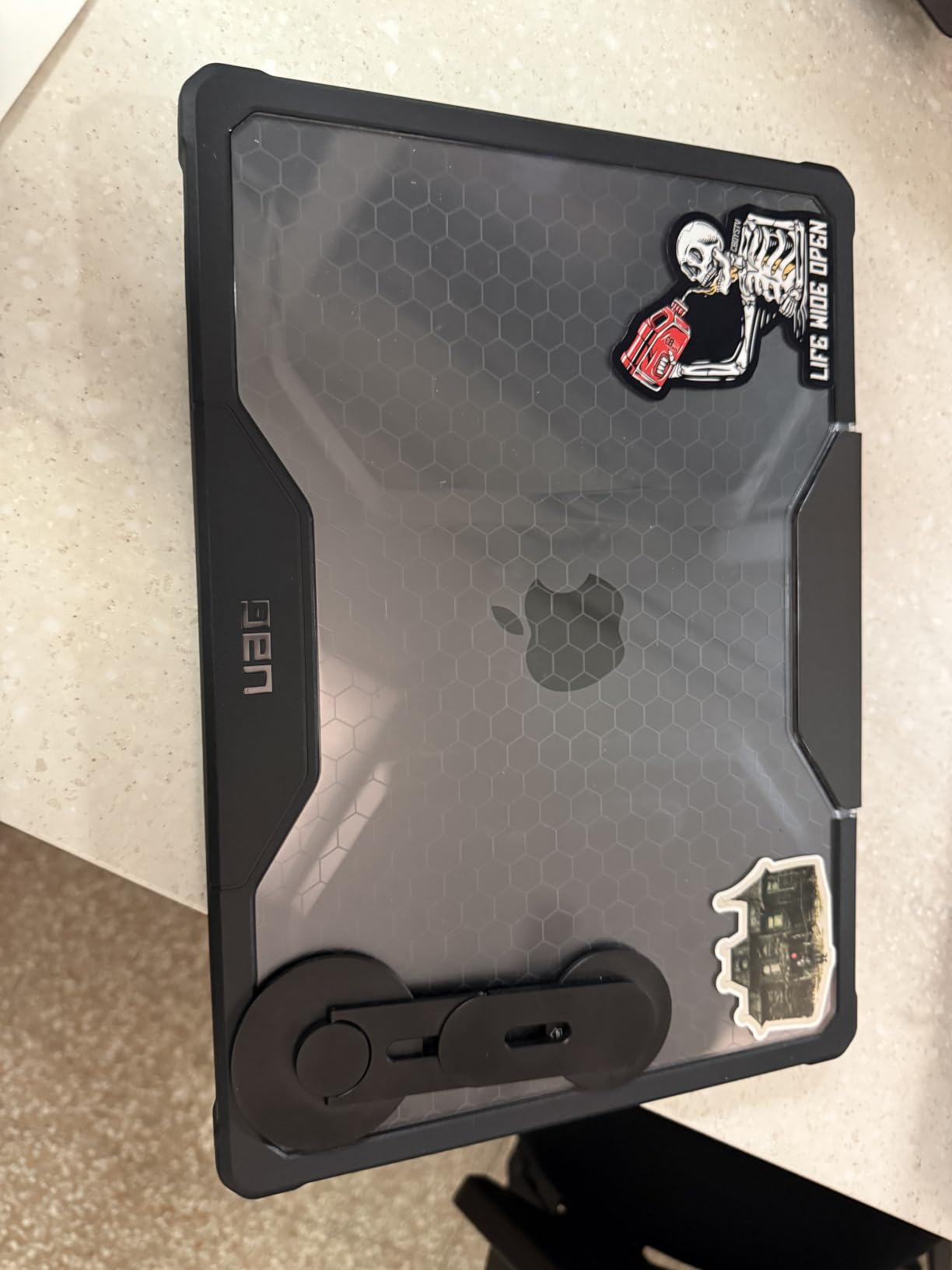Apple 2025 MacBook Pro Laptop with Apple M5 chip with 10‑core CPU and 10‑core GPU: Built for AI, 14.2-inch Liquid Retina XDR Display, 24GB Unified Memory, 1TB SSD Storage; Space Black customer photo 1
