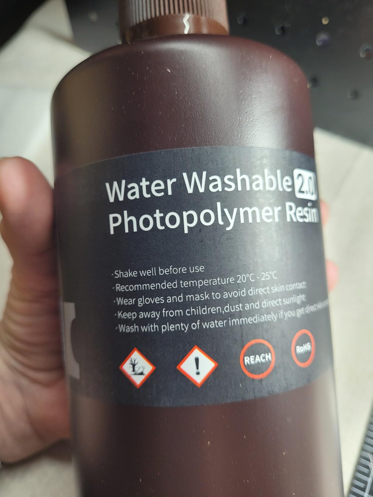 ELEGOO 8K Water-Washable 2.0 3D Printer Resin Vanilla 2000g customer photo 2