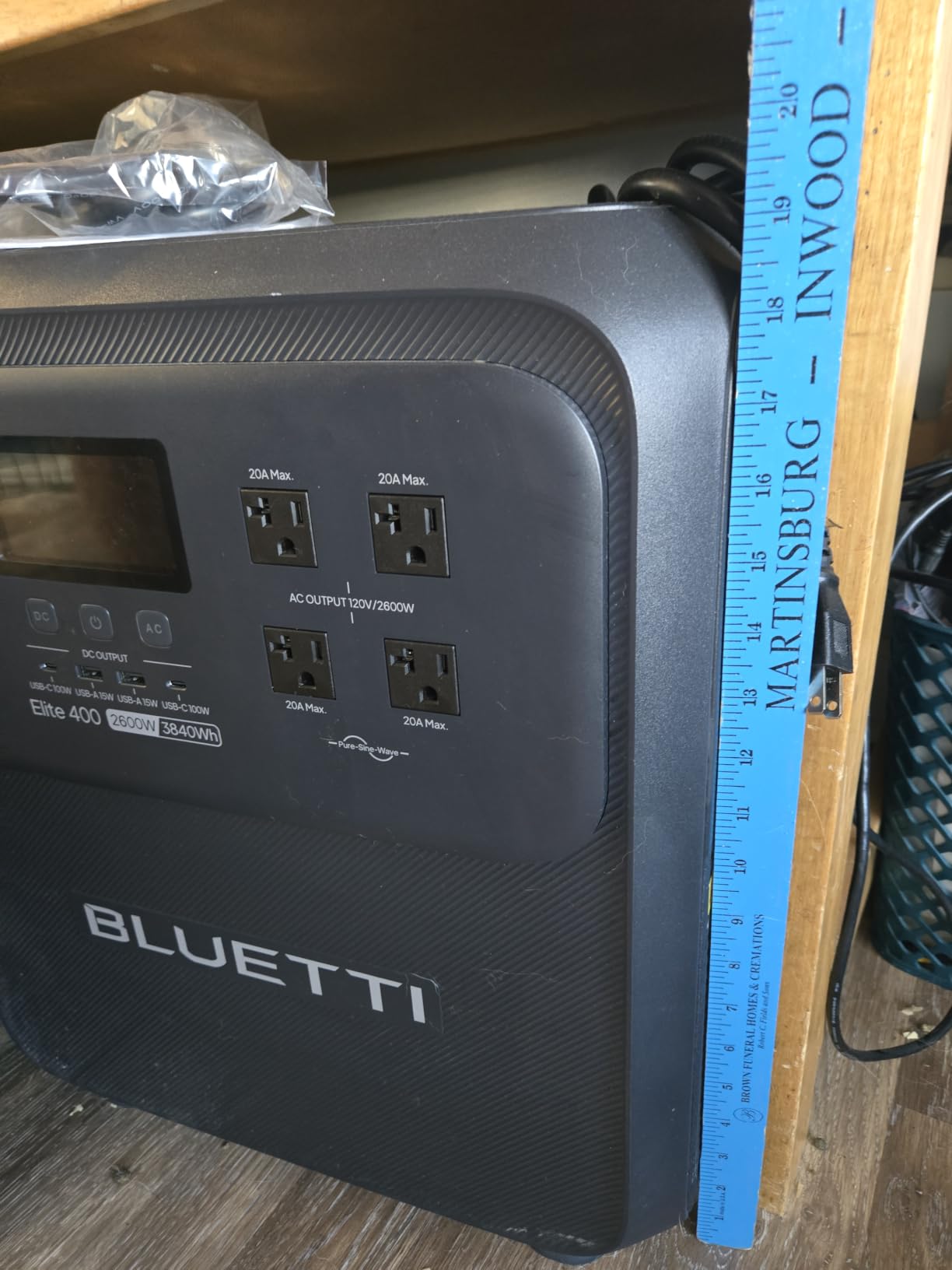 BLUETTI Elite 400 Portable Power Station 3840Wh LiFePO4 Battery 2600W customer photo 1