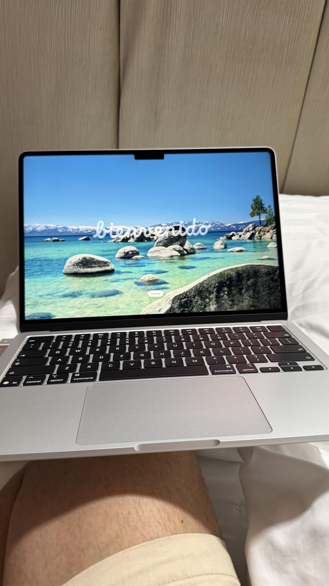 Apple 2026 MacBook Air 13-inch Laptop with M5 chip: Built for AI, 13.6-inch Liquid Retina Display, 16GB Unified Memory, 512GB SSD, 12MP Center Stage Camera, Touch ID, Wi-Fi 7; Silver customer photo 1