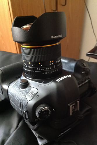 Samyang SY14M 14mm F2.8 Full Frame Ultra Wide Angle Lens, Canon-EF customer photo 2