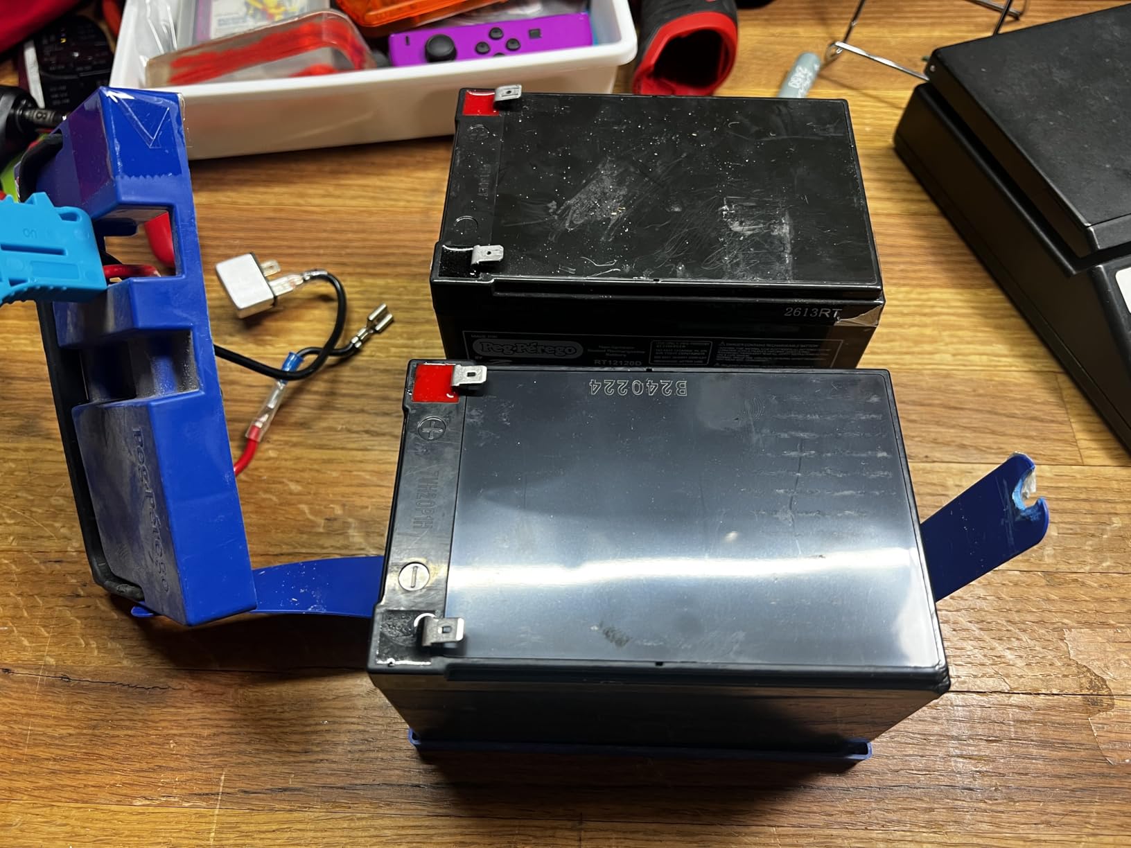 ExpertPower EXP12120 12V 12Ah AGM Battery - Sealed Lead Acid 12V Battery Pack, Rechargeable SLA with F2 Terminals, UPS Replacement, Wheelchair, Mobility Device, 12 Volt 12 Ah / 20HR customer photo 1