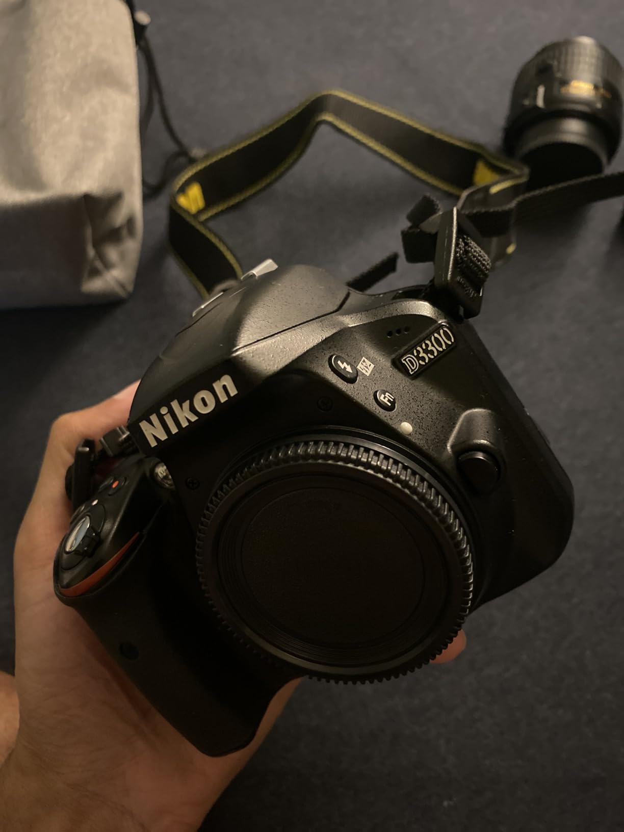Nikon D3300 24.2 MP CMOS Digital SLR with Auto Focus-S DX Nikkor 18-55mm f/3.5-5.6G VR II Zoom Lens (Black) customer photo 1
