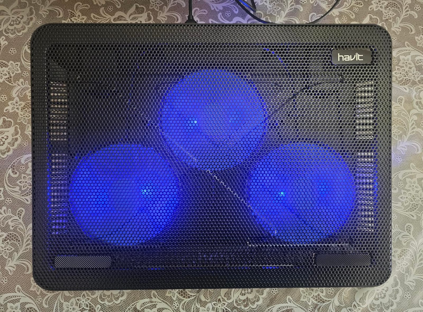 havit HV-F2056 Laptop Cooling Pad for 15.6-17 Inch Laptops, Black customer photo 1