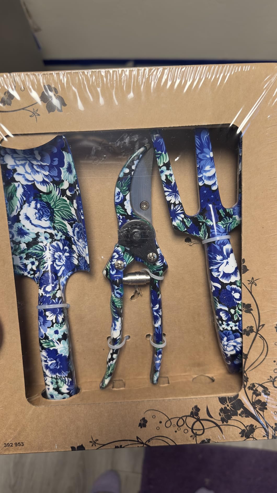 FLORA GUARD 6-Piece Garden Tool Set, Heavy Duty Steel Hand Tools customer photo 2