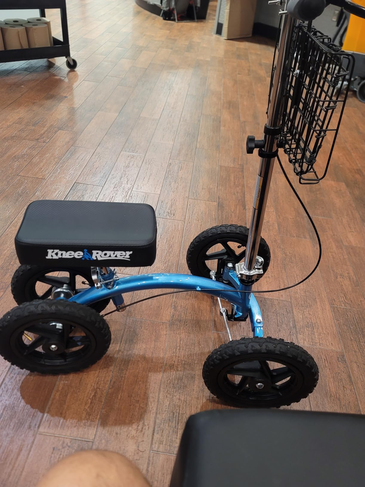 KneeRover Quad All Terrain Knee Scooter for Adults, Metallic Blue customer photo 2
