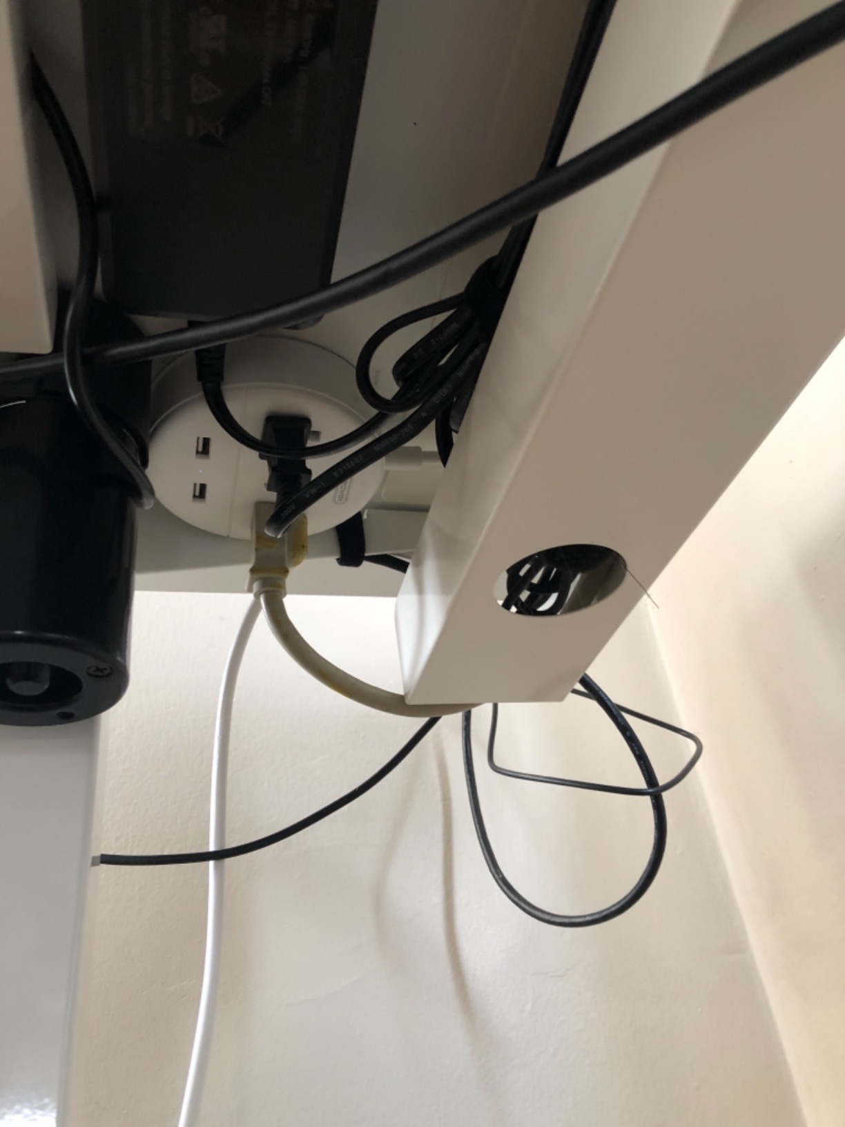 Monoprice Under Desk Cable Tray - Steel with Power Supply and Wire Management - Workstream Collection White customer photo 1