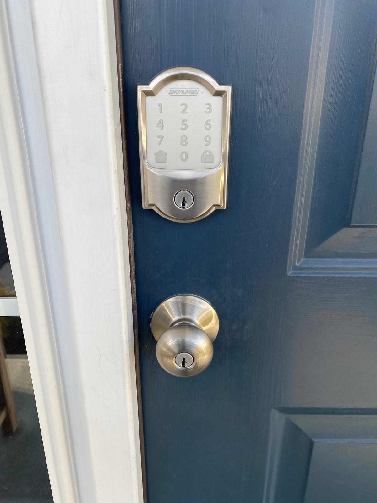 Schlage Encode Smart WiFi Deadbolt Lock with Century Trim, Satin Nickel customer photo 2