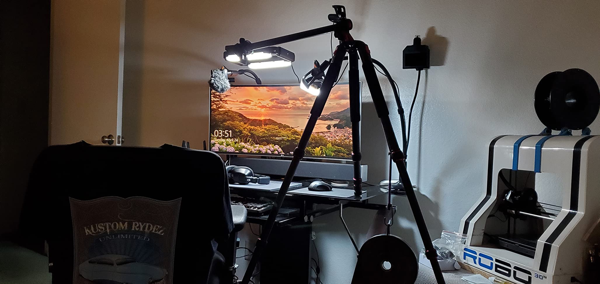 NEEWER 72 Inch Camera Tripod Monopod with Center Column and Ball Head customer photo 2