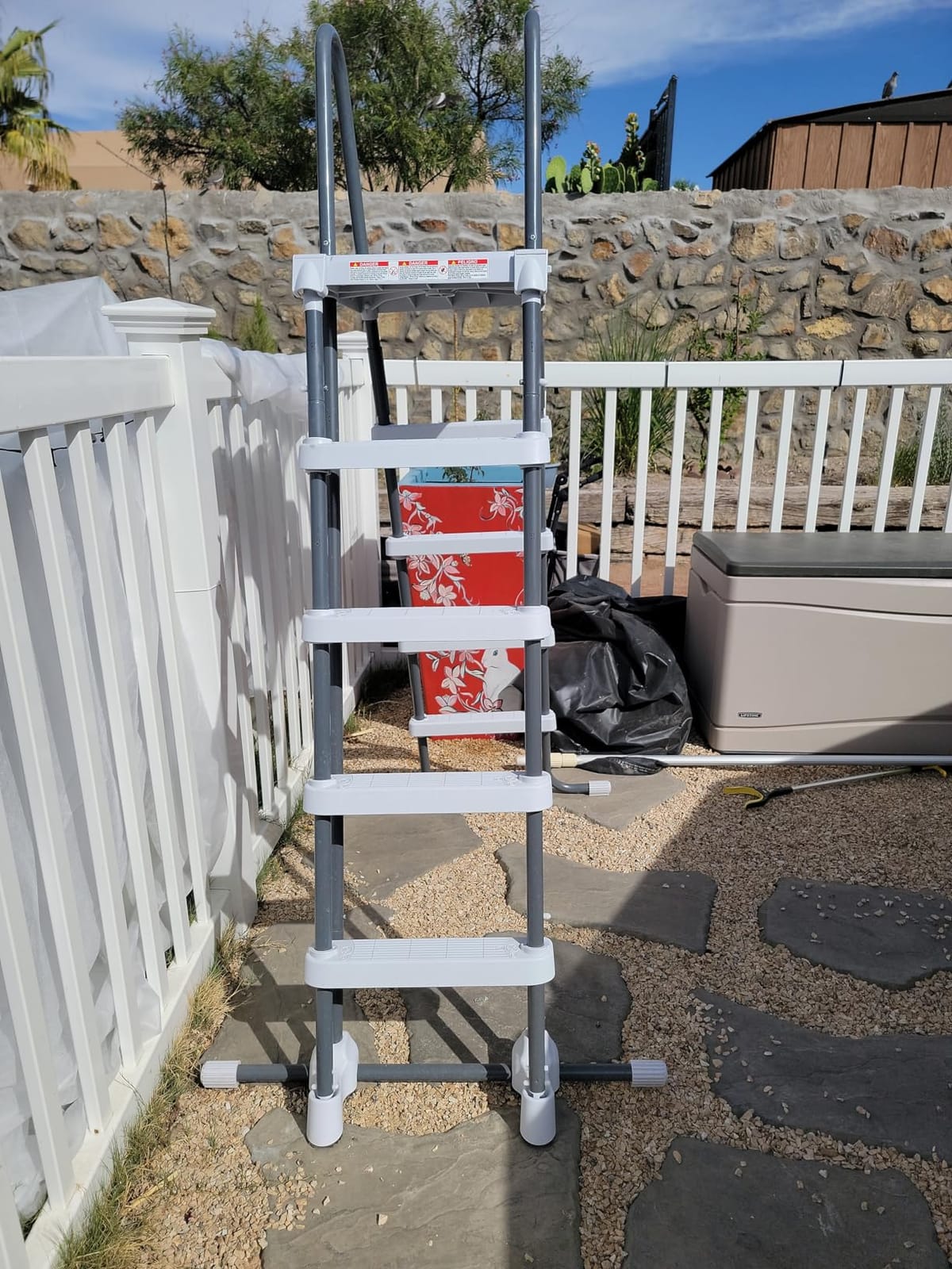 Intex 28077E Heavy Duty Deluxe Pool Ladder with Removable Steps for 52 Inch Depth Above Ground Pools customer photo 2