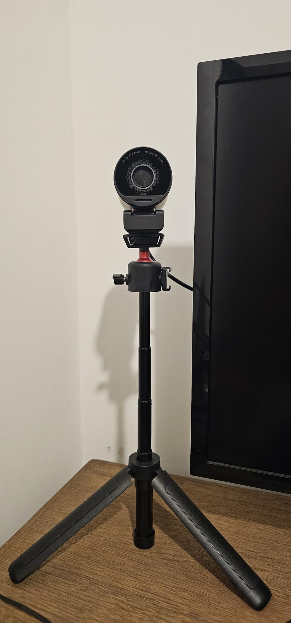 ULANZI MT-16 Extendable Mini Camera Tripod, 4 Levels Adjustment 360° Ball Head Cold Shoe Lightweight Portable Vlog Travel Selfie Stick Handle Grip Desktop Webcam Tripod for DSLR Action Camera customer photo 1