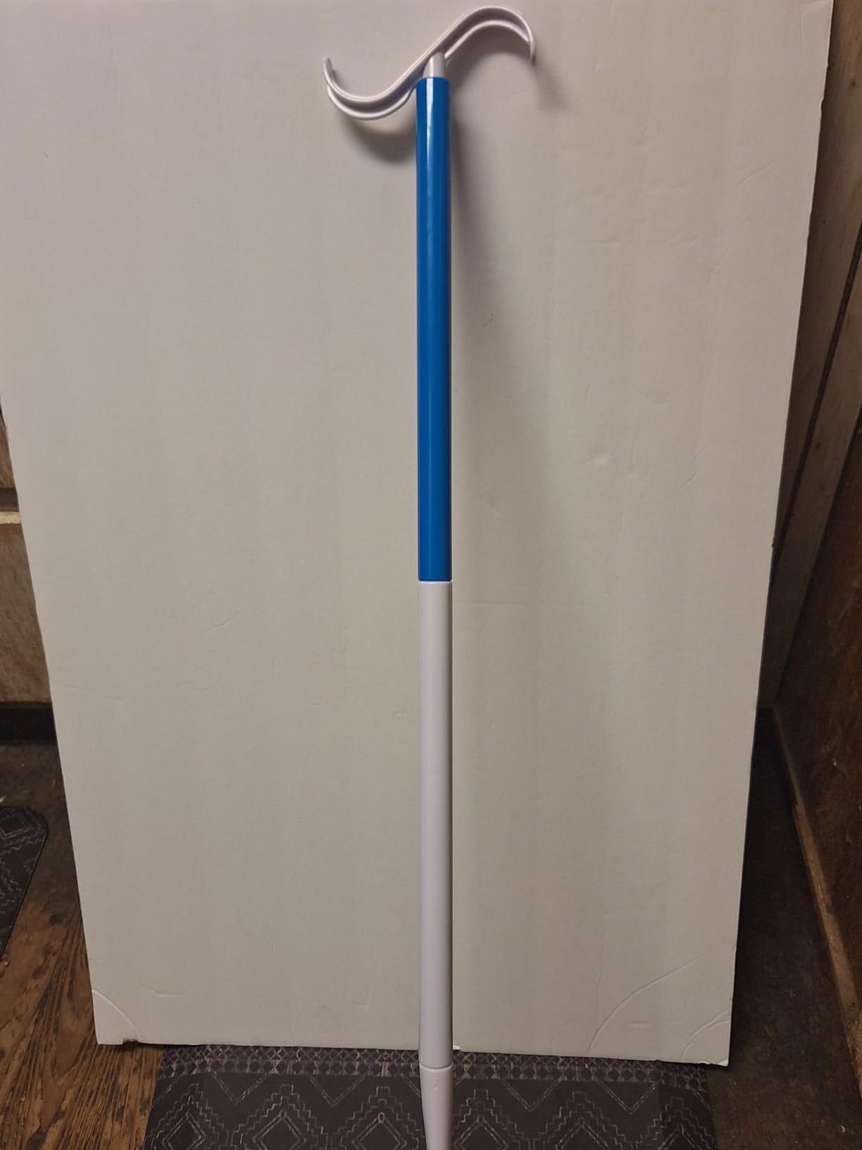35.5 Inch Long Handled Shoe Horn, Dressing Stick, Sock Remover Aid Helper - Versatile, Adjustable Dressing Aid for Shoes, Socks, Shirts, Pants - Long Shoe Horn, Shoe Horn Long Handle for Seniors customer photo 2