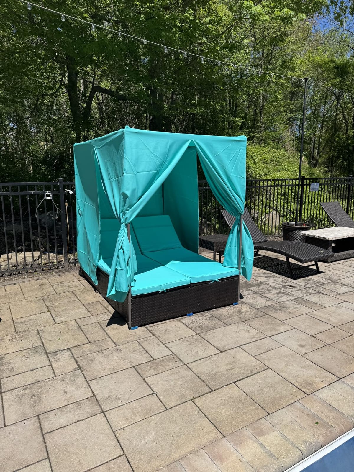 Patio Chaise Lounge, PE Rattan Outdoor Patio Wicker Sunbed Daybed with Adjustable Seats, Four-sided Canopy, Overhead Curtain and Beige Cushions for Backyard, Garden, Poolside (for 2-6 people) customer photo 1