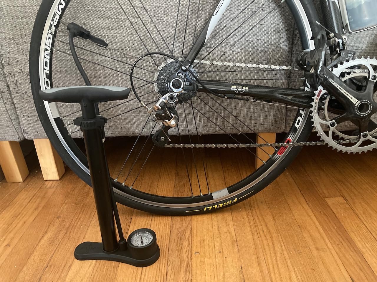 CLOLOP Bike Floor Pump with Gauge, Bike Tire Inflator, Air Pump, Bike Pump with Dual Presta & Schrader Valve Head, Bicycle Air Pump, Ball Pump for Road Bike, Mountain Bikes, Balls customer photo 1