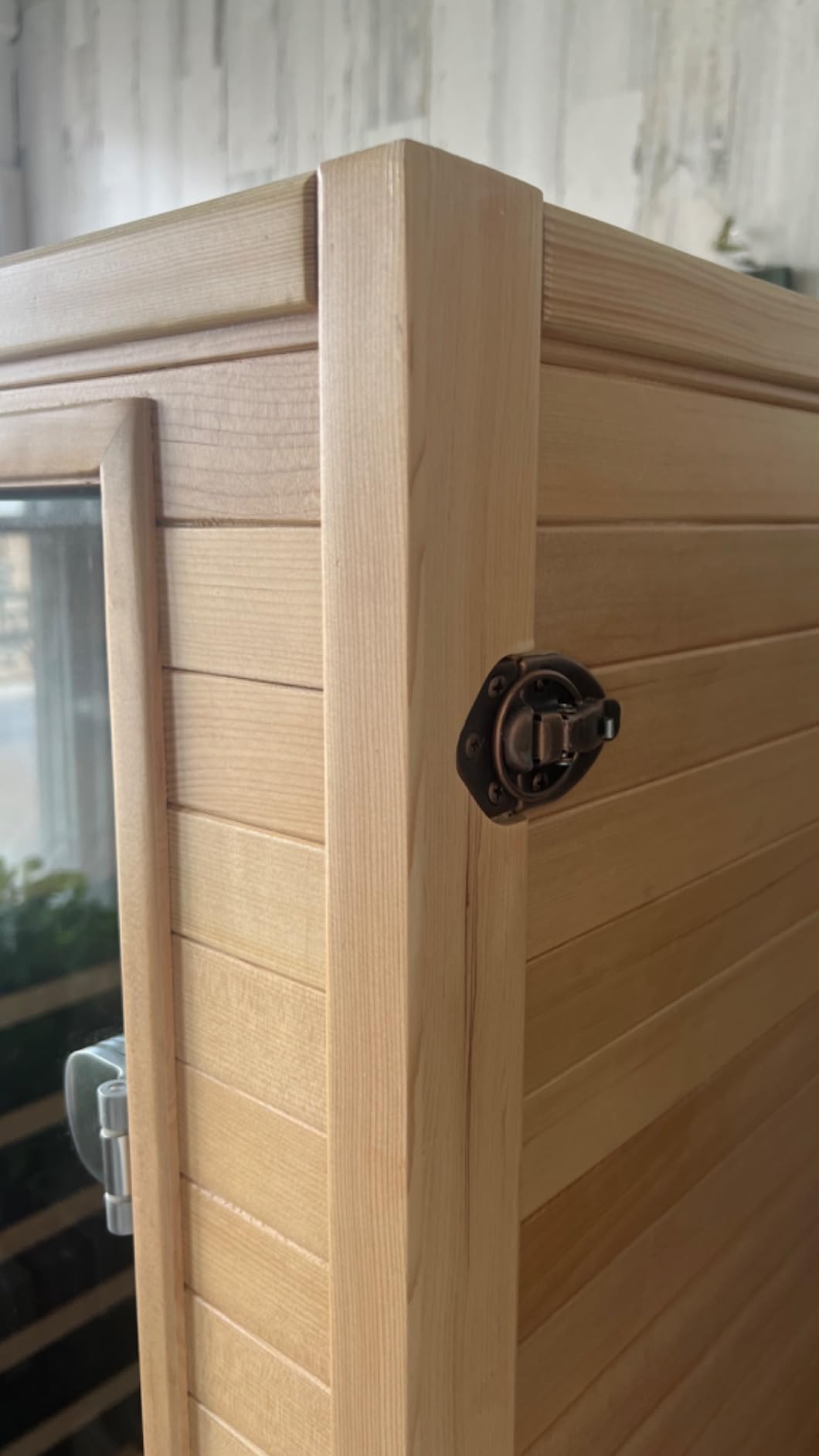 Homsido Infrared Home Sauna Room 1 Person Hemlock Wooden Indoor Dry Sauna，Low EMF 1200W/110V Heaters Panels,LCD Control Panel,10 Minutes Pre-Warm up,Time and Temp Pre-Set,1-Year Aftersale customer photo 2