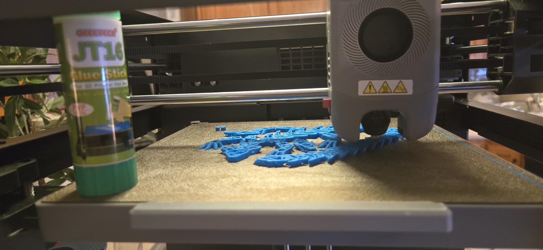 3D Printer Glue Stick 6 Pack, Perfect First Layer Adhesion, Prevents Warping on Heat Bed, Easy Release for ABS PLA PETG Filaments and Various Build Plate, 36g/1.27oz customer photo 1