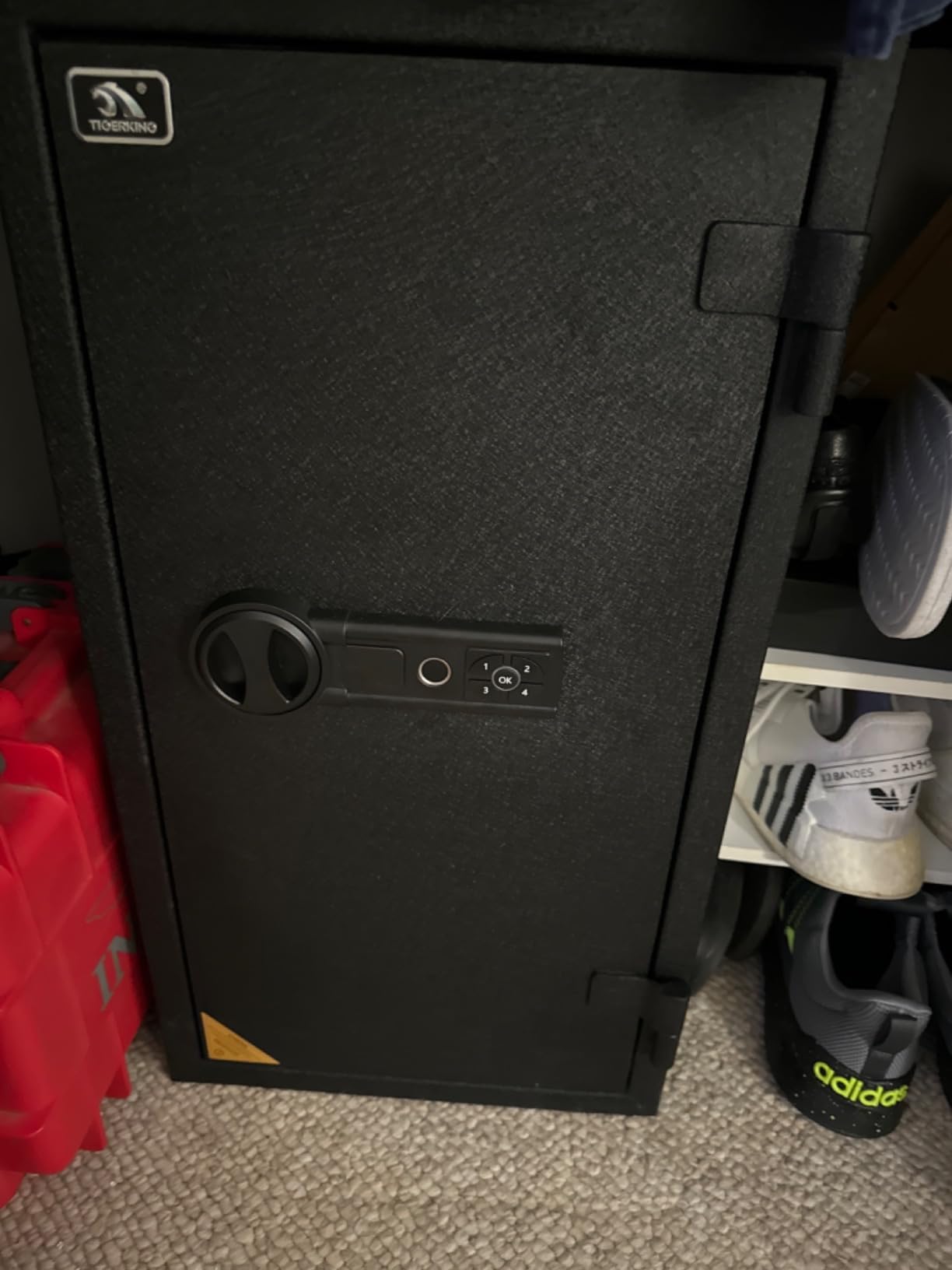 TIGERKING Biometric Fingerprint Fireproof Safe for Home Office customer photo 2