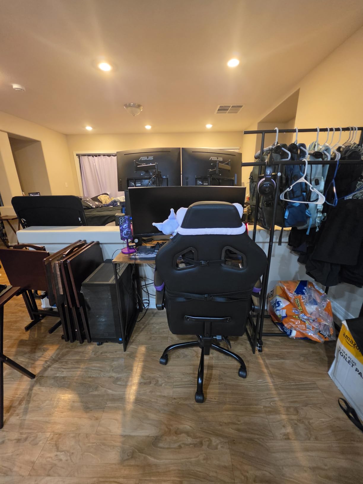 Gaming Chair with Massage,Ergonomic PC Gaming Chair with Footrest Comfortable Headrest and Lumbar Support, High Back, 300LBS (Grey) customer photo 2
