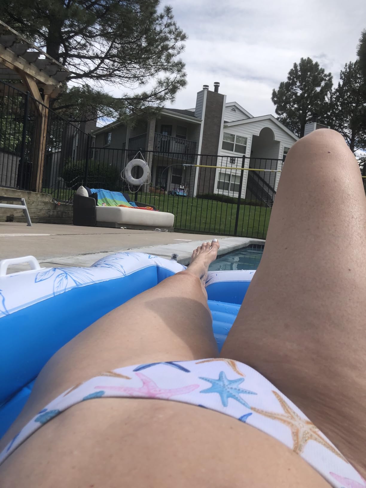 Inflatable Adult Pool Lounger Float - BAIAI Large Beach Sun Tanning Floats Raft Sunbathing Water Lounge Floaties Tub with Drink Holder - Blow Up River & Lake Suntan Floating Swimming Mattress Mat customer photo 1