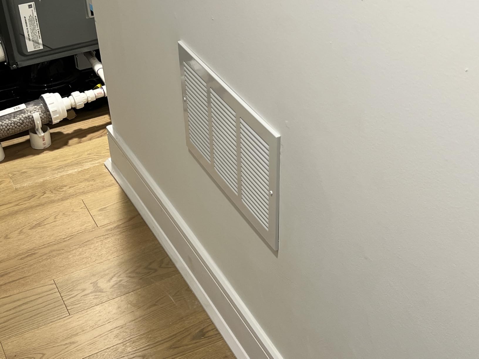 Elder Welder® Hidden Wall Safe with Air Vent Cover, Combination Lock customer photo 2