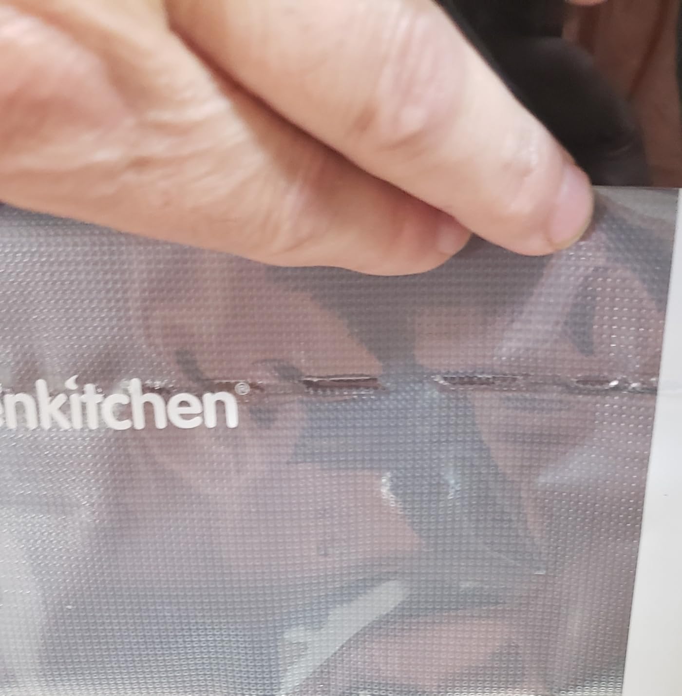 Bonsenkitchen Vacuum Sealer with Easy Handle Design,1 Bag Roll & 10 Bags customer photo 1