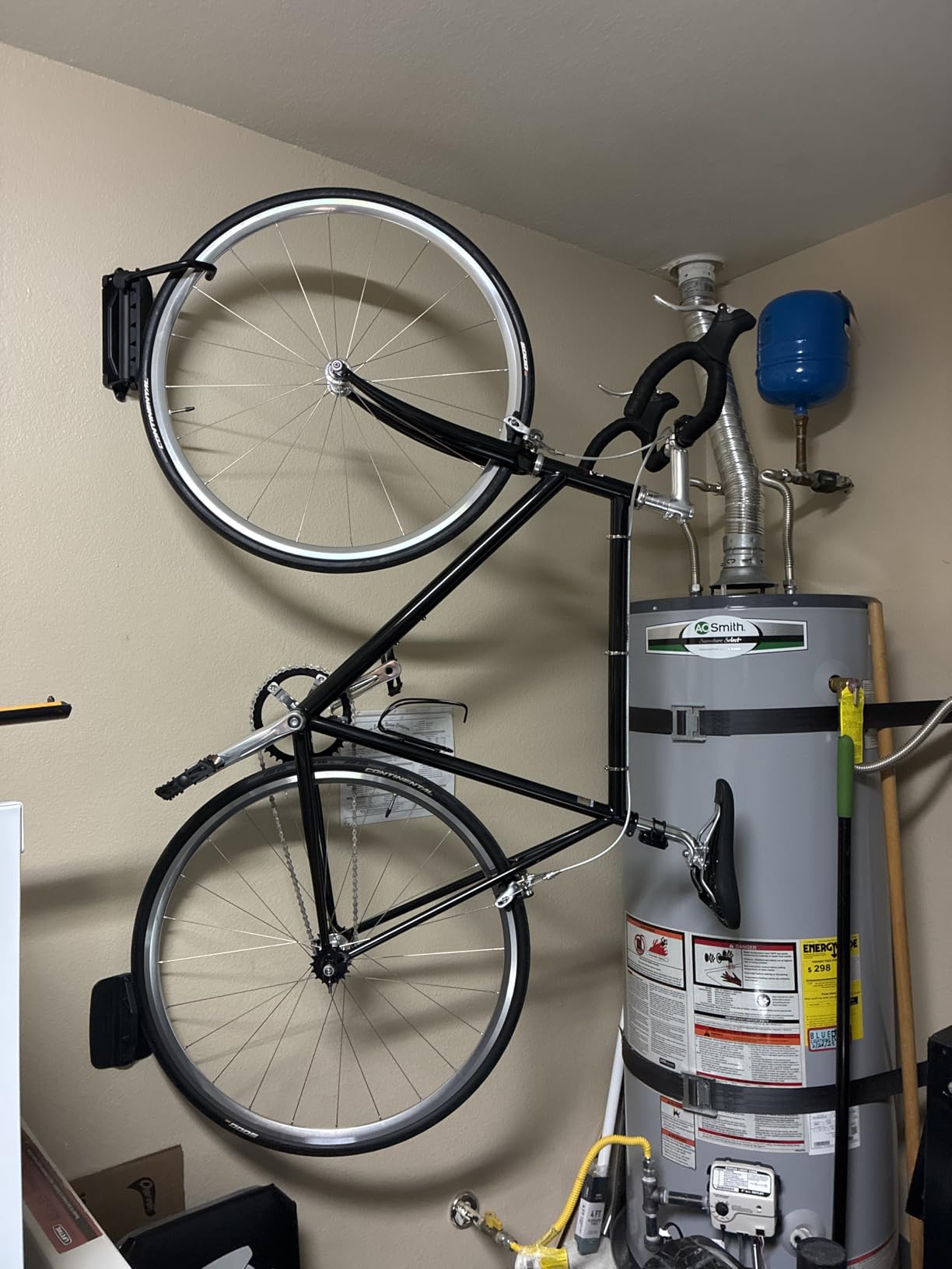 monTEK Swivel Bike Wall Mount, Bike Hangers for Garage, 4 Pack customer photo 2