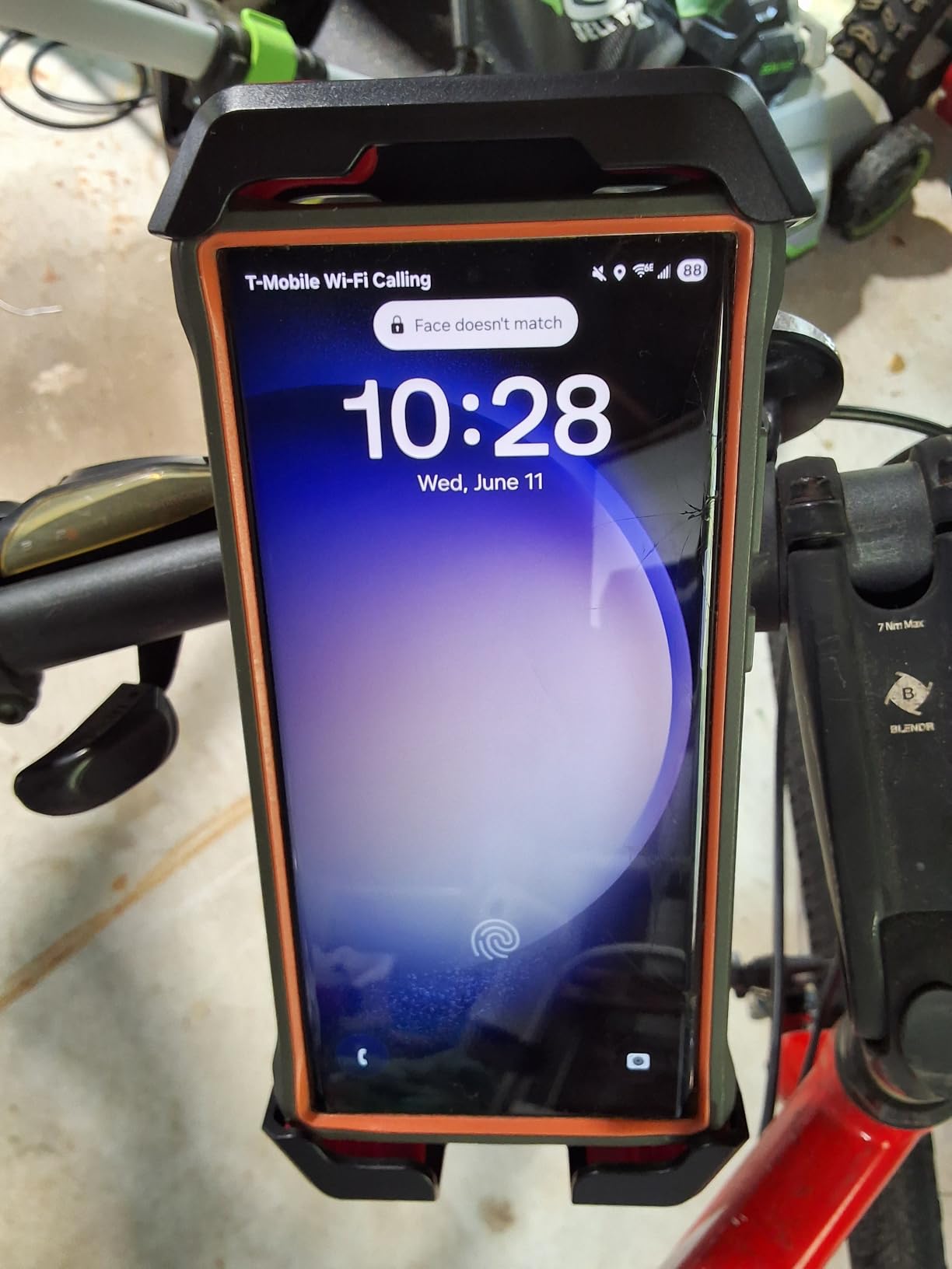 Pnitri 2026 New Upgraded Bike Phone Holder Handlebar - 1S Quick Install, Motorcycle Phone Mount, Bicycle Phone Holder fit Large Phone Case for iPhone Samsung, Dirt Scooter Mini Bike Accessories customer photo 2