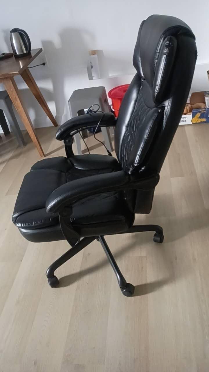 Massage Office Chair with Foot Rest 6 Points Vibration and Heat Home Office Desk Chairs for Heavy People 400lbs Reclining Managerial Chairs Ergonomic Executive Chair (Black) customer photo 2