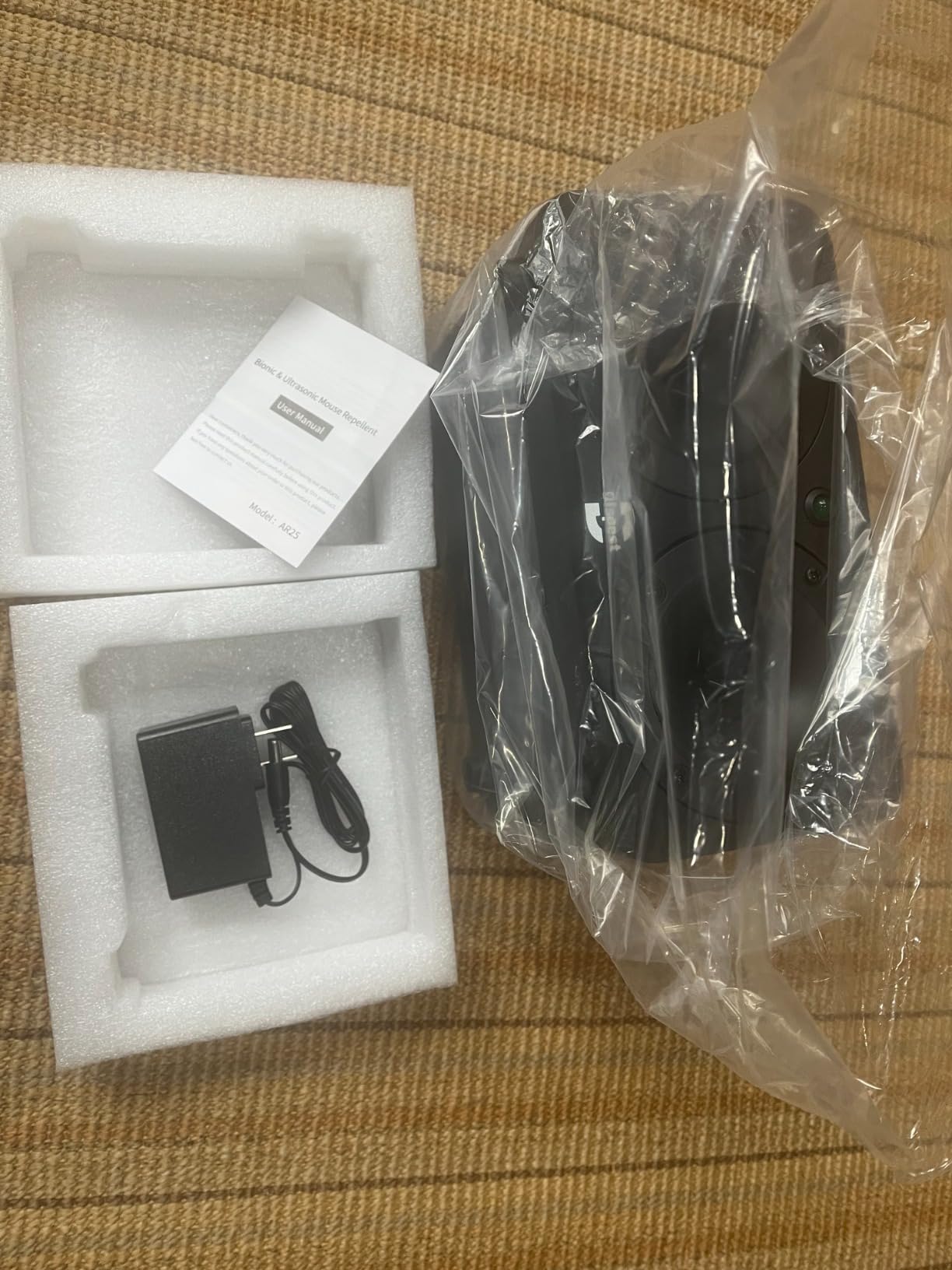 Powerfull Effective Plug in Ultrasonic and Bionic Rodent Mouse Repeller for Building, warehouse, garage, attic, Restaurant, Supermarket amd more. (Modern) customer photo 1