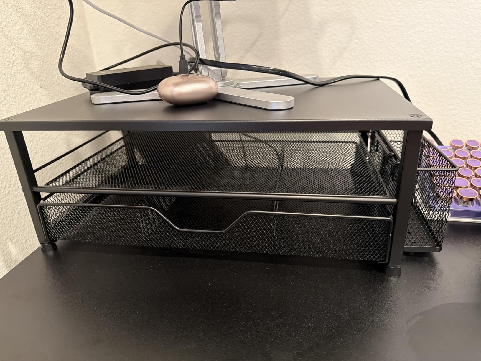 OPNICE Desk Organizer and Accessories, 2-Tier Computer Monitor Stand Riser with Drawer and 2 Pen Holders, Laptop Stand, Office Desk Accessories for Office Supplies, Black customer photo 1