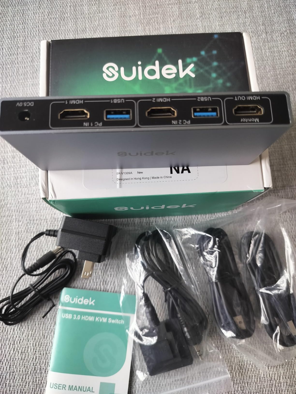SUIDEK HDMI KVM Switch 1 Monitors 2 Computers-4K@60Hz with 4 USB 3.0 Ports customer photo 2