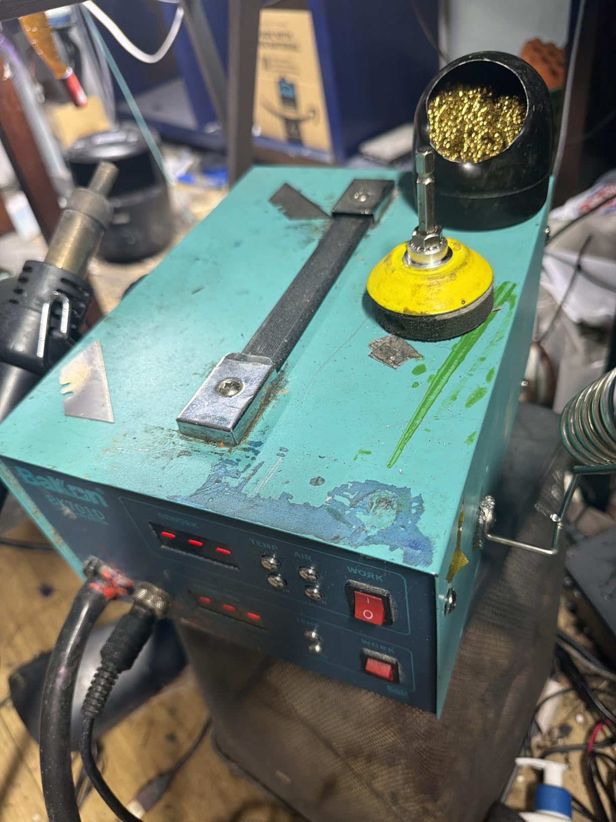 BK701D 700W Soldering Station, 2 In 1 Hot Air Rework & Soldering Iron Station, SMD ESD Safe Solder Station,Electronic Soldering Kit For Mobile Phone Laptop Repair or Circuit Board Soldering customer photo 2