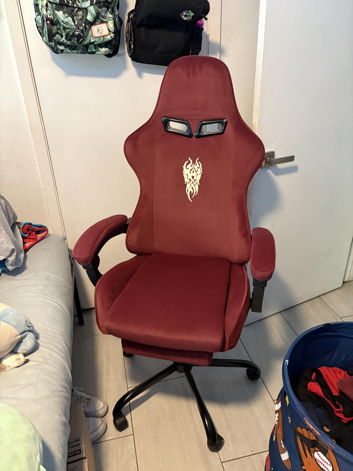 Ferghana Velvet Fabric Gaming Chair, High Back Ergonomic Gamer Chair for Adult, Comfortable Video Game Chair with Footrest and Massage Lumbar Cushion, Racing Reclining Office Computer Desk Chair Black customer photo 2