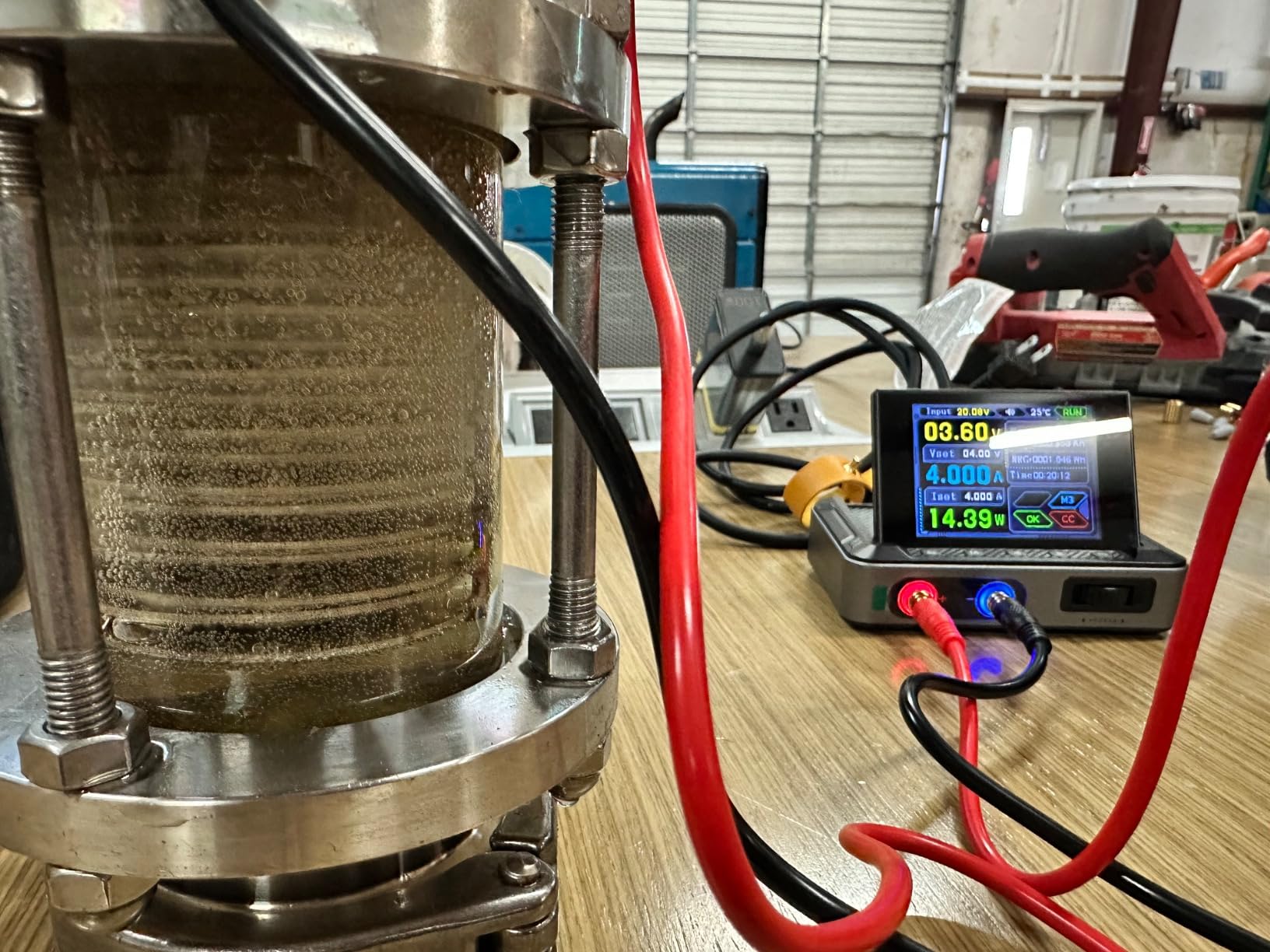 FNIRSI DPS-150 DC Power Supply Variable 30V 5A, 4-Digit IPS Flip Display customer photo 1